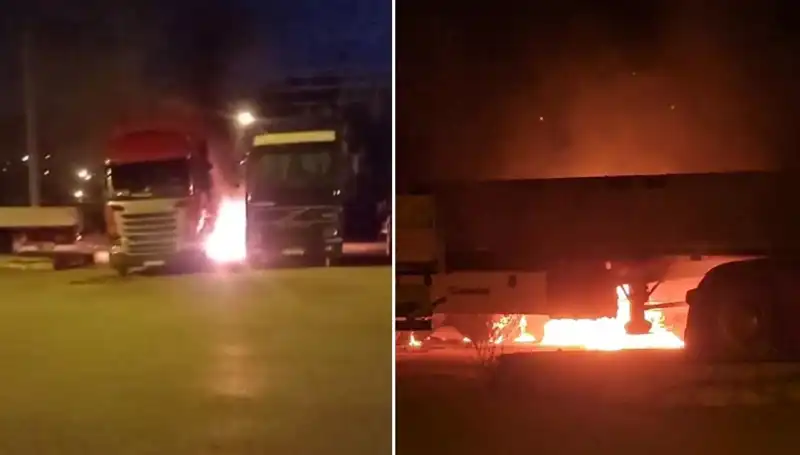 Park Halindeki Tırları Korkunç Yangın Sarmaladı, Kimse Nedenini Bilmedi!