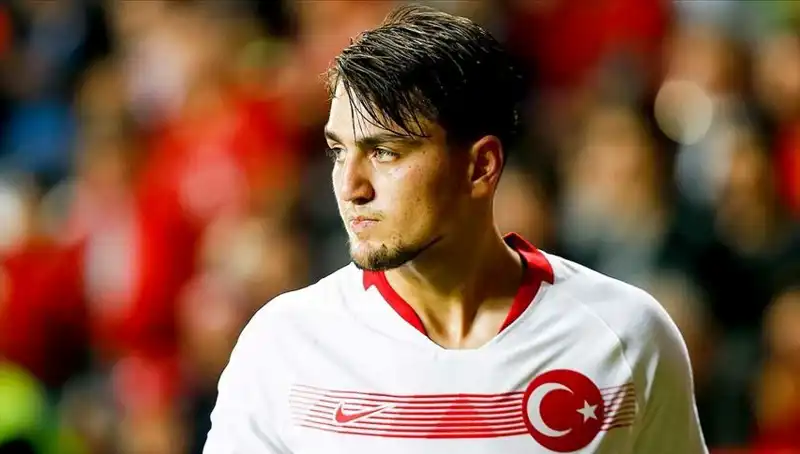 Beşiktaş, Milli Futbolcuda Transfer Hamlesi için Girişimlerini Başlattı
