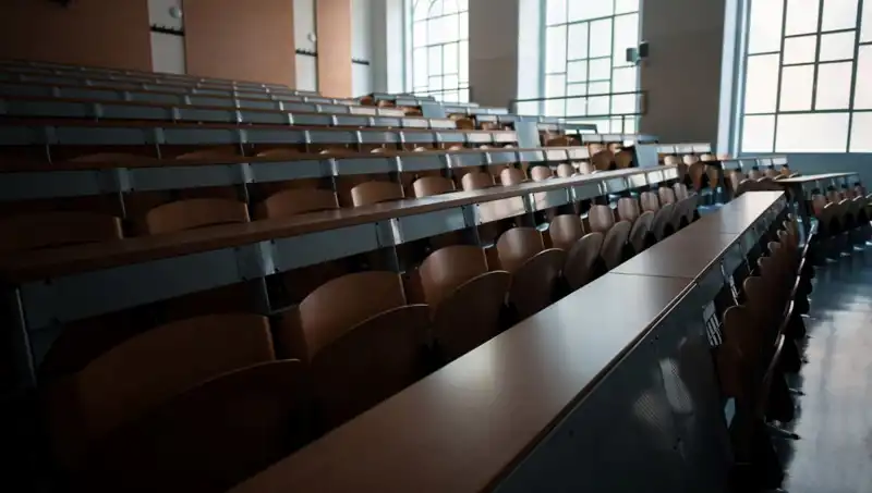 Avrupa'daki Yüksek Eğitim Fiyatları: Öğrenciler Neden Yurt Dışını Tercih Ediyor?