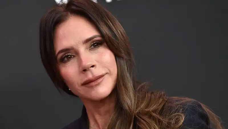 Victoria Beckham’ın Gençlik Sırrı: Günde 3-4 Adet ile Zindelik ve Güzellik