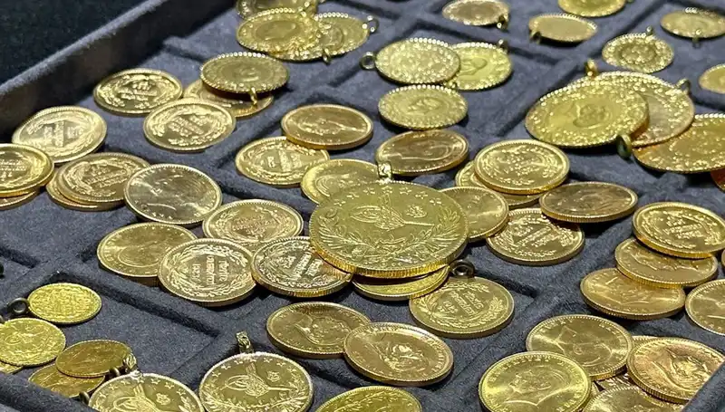 Altın Fiyatları Hafta Sonu: Yükseliş mi, Düşüş mü Bekleniyor?