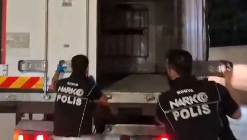 Konya'da Uyuşturucu Operasyonu: Dört Şüpheli Yakalandı, Detaylar Şok Edici