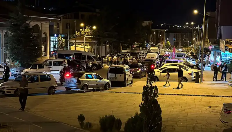 İki Aile Arasında Kan Donduran Kavga: 1 Yaralı Ağır