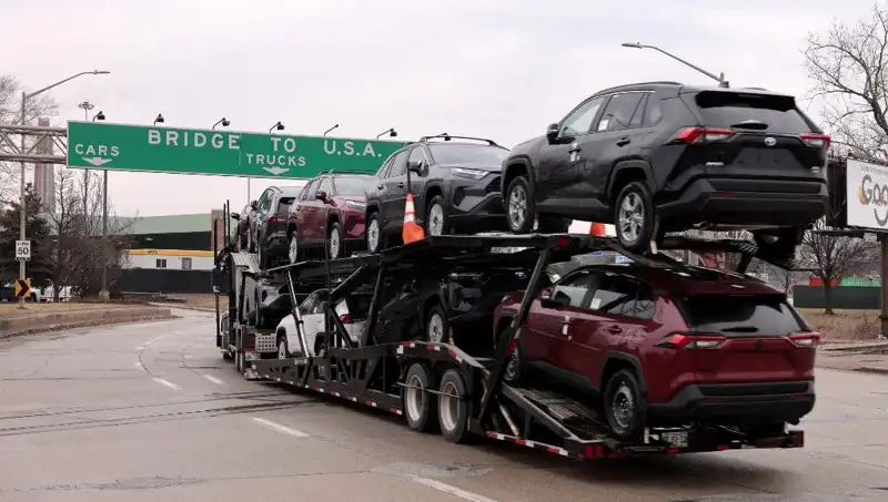 Toyota, ABD Pazarında Hibrit Araç Üretimini Artırmaya Hazırlanıyor