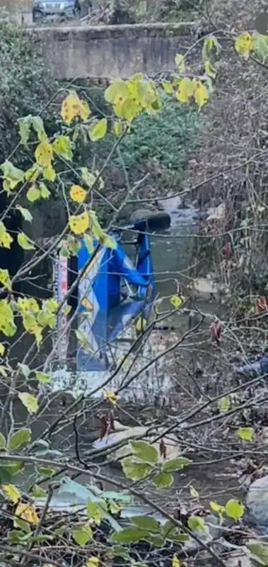 Patpat Kazası: Dereye Düşen Araçta Çiftin Dramı