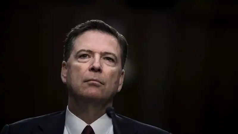 FBI Eski Şefi'nden Trump'a Zil Zurna Bir Tehdit Paylaşımı