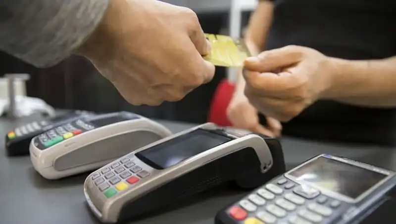 Kartlı Harcamalarda Gizli Artış: Alışveriş Alışkanlıklarınızı Yeniden Düşünün!