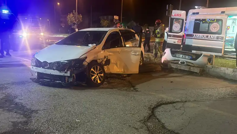 Pikap ve Otomobil Çarpışması: Kaza Anı ve Sonrası Hayati Detaylar
