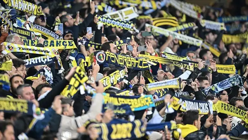 Fenerbahçe'nin Kombine Fiyatları Açıklandı! Taraftarları Neler Bekliyor?