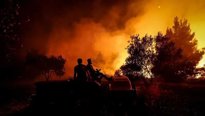 Çanakkale’de Orman Yangını Korkuttu: 785 Kişi Acil Tahliye Edildi
