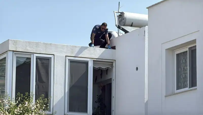 Bodrum'da Çatıdan Düşen Emekli Polis: Hayatını Kaybetti