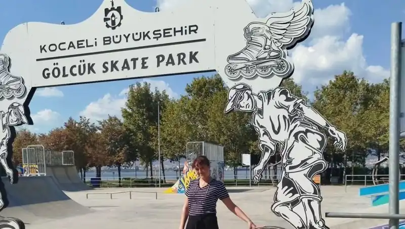 Kocaeli'deki Kaykay Parkı, Ünlü Sörfçü Mattia Ahmet Minguzzi'nin İsmiyle Anılacak